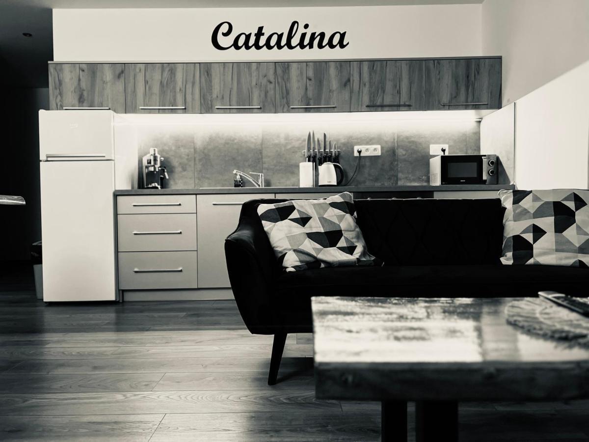 Apartmany Catalina Nesvady Zewnętrze zdjęcie