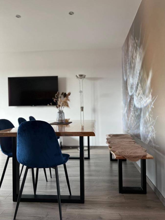 Apartmany Catalina Nesvady Zewnętrze zdjęcie