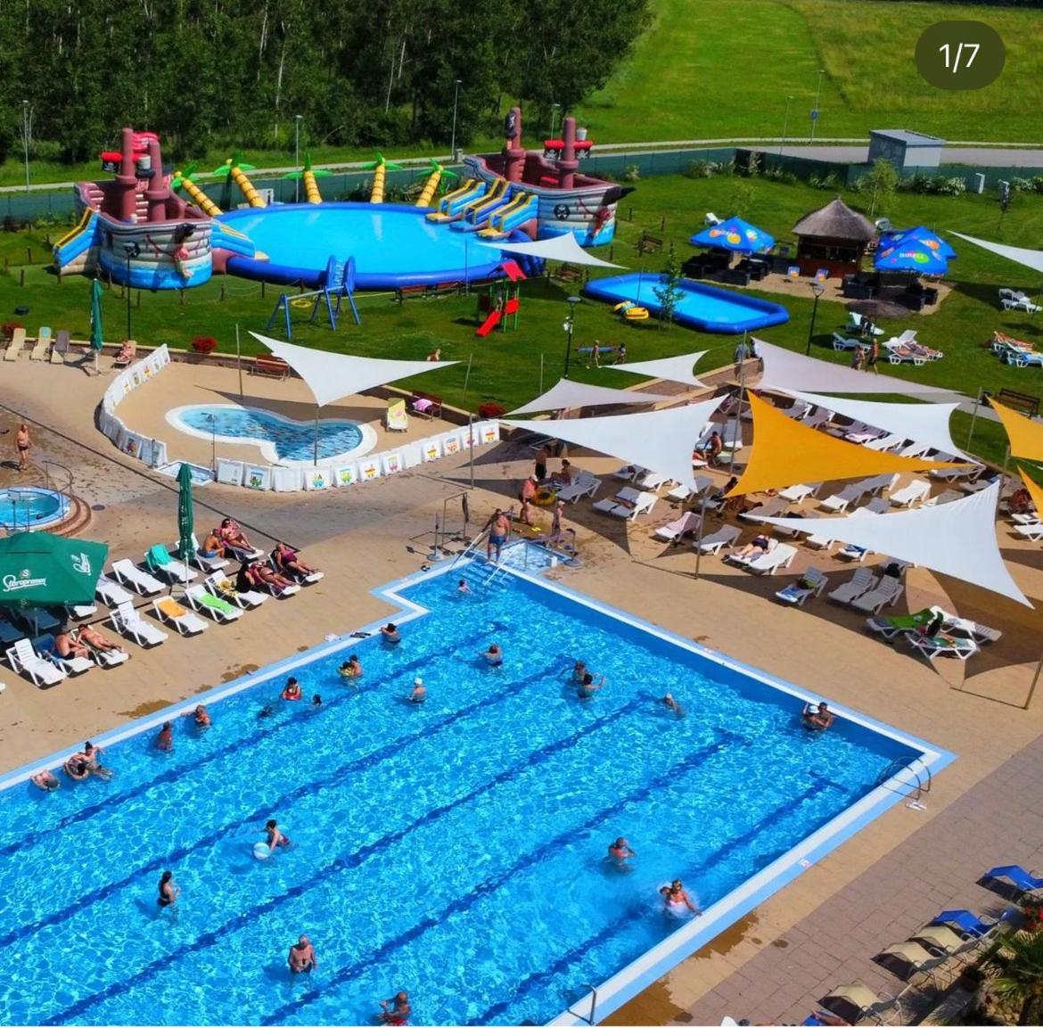 Apartmany Catalina Nesvady Zewnętrze zdjęcie
