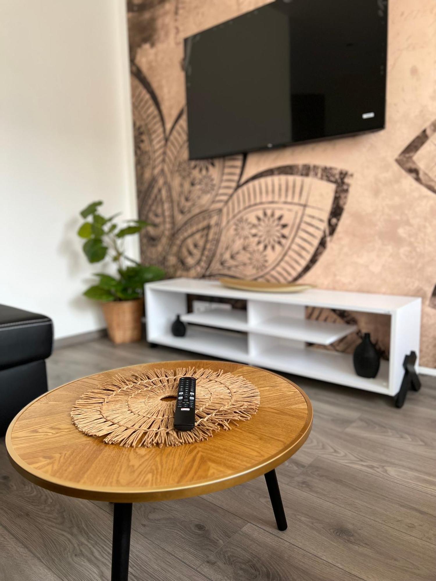 Apartmany Catalina Nesvady Zewnętrze zdjęcie