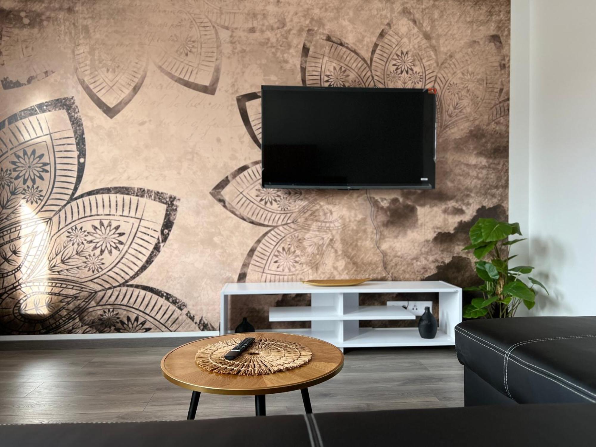 Apartmany Catalina Nesvady Zewnętrze zdjęcie