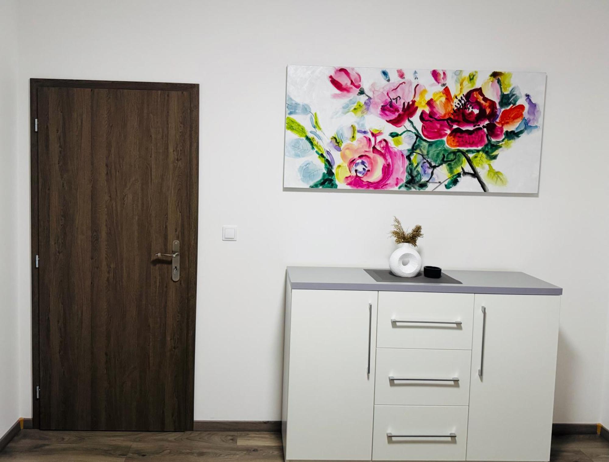 Apartmany Catalina Nesvady Zewnętrze zdjęcie