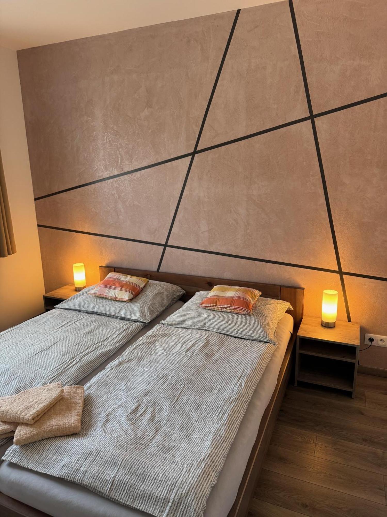 Apartmany Catalina Nesvady Zewnętrze zdjęcie